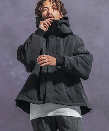 Jih Nunc（ジーヌンク） 【】裏ボアナイロンビッグフードジャケット