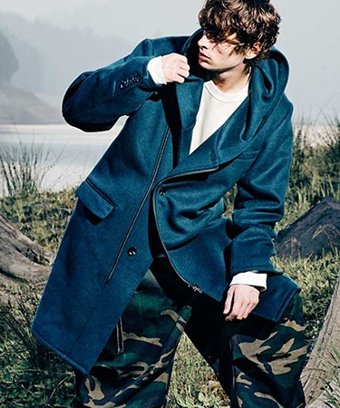 タグ付き✨glamb グラム ダブルチェスターコートフロリアテキスタイル タグ付き✨glamb グラム ダブルチェスターコートフロリアテキスタイル