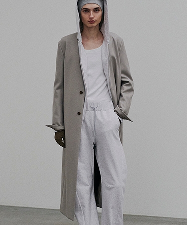 【ATTACHMENT(アタッチメント)】2-90 DOUBLE MELTON COLLARLESS MAXI COAT カラーレスチェスターコート(AC52-027)の画像