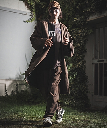 NOISESCAPE(ノイズスケープ)】Loose silhouette gown type jacket