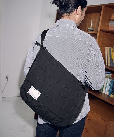 ADAM PATEK(アダムパテック)】 square quilt BIG shoulder bag