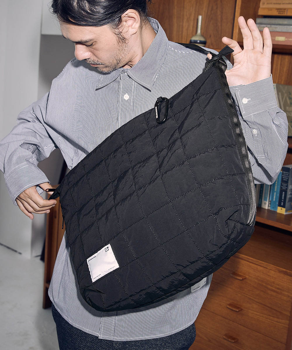 ADAM PATEK(アダムパテック)】 square quilt BIG shoulder bag