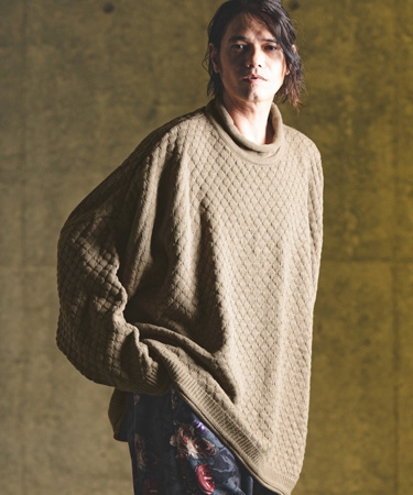 【GLIMCLAP(グリムクラップ)】Oversized loose neck popcorn sweater ルーズネックニット(17-169-gla-ce)