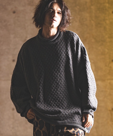 【GLIMCLAP(グリムクラップ)】Oversized loose neck popcorn sweater ルーズネックニット(17-169-gla-ce)