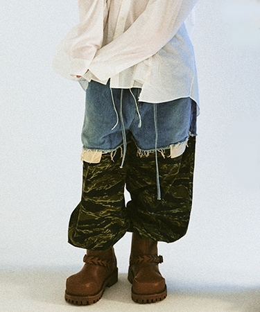 【DISCOVERED(ディスカバード)】LAYERED ARMY DENIM PANTS パンツ(DC-AW25-PT-06) | DISCOVERED | 01