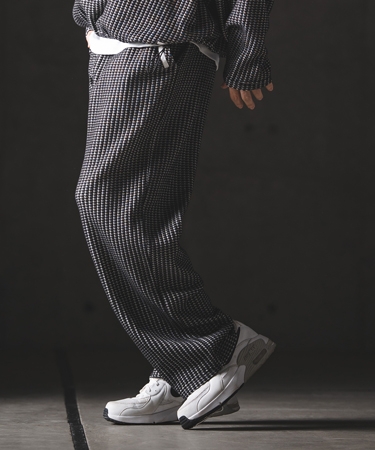 【GLIMCLAP(グリムクラップ)】Big Waffle Wide Straight Pants ワイドストレートパンツ(201-020-gls-cg) | GLIMCLAP | 04