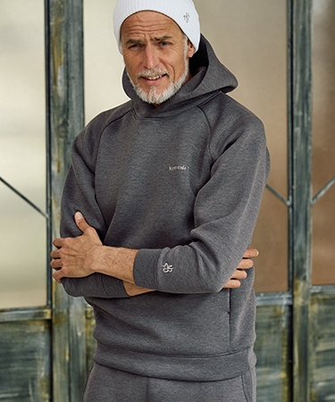 【Maison code 13(メゾンコードサーティーン)】cardboard knit raglan sleeve hoodie パーカー(M26S-21) | Maison code 13 | 01