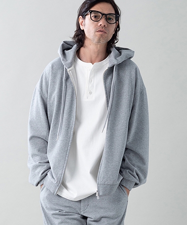【EGO TRIPPING(エゴトリッピング)】 MOLD-SWEATPARKA ジップパーカー(666702) | EGO TRIPPING | 01