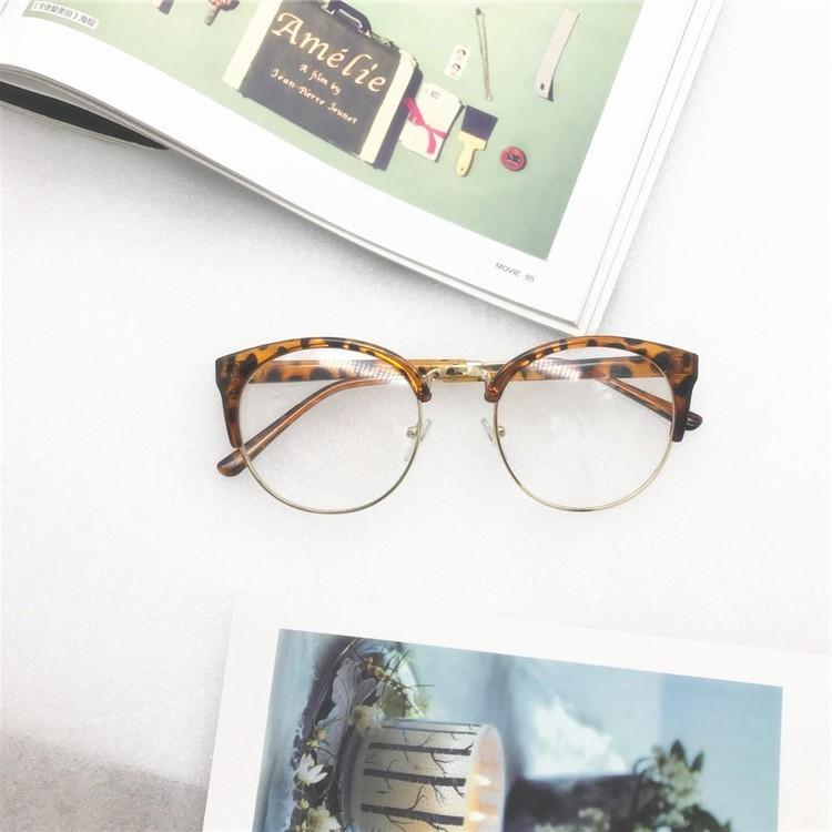 伊達メガネ レディース メンズ 眼鏡 だてめがね おしゃれ 韓国 べっ甲 鼈甲 べっこう ブラウン ブラック クリア 透明 Date0037 Canban 通販 Yahoo ショッピング 伊達メガネ レディース メンズ 眼鏡 だてめがね おしゃれ 韓国 べっ甲 鼈甲 べっこう ブラウン ブラック クリア 透明 Date0037 Canban 通販 Yahoo ショッピング