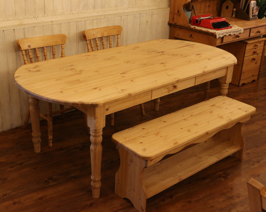 カントリー木工　ろくろ脚のテーブル ろくろ脚のテーブル | Fitzroy Furniture