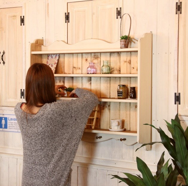 壁掛け カントリー 3段壁掛け シェルフ 壁に付けられる家具 省スペース