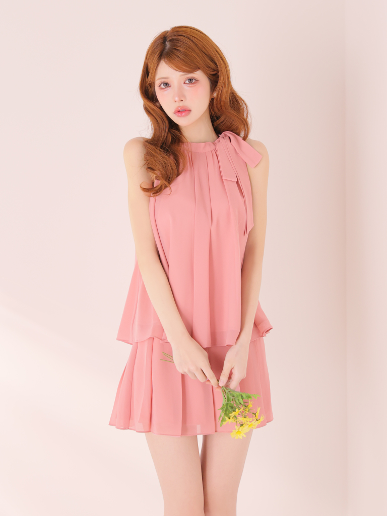 DEA. by ROBE de FLEURS プリーツミニドレス DEA. by ROBE de FLEURS】シフォン/ ネックリボン/ プリーツ