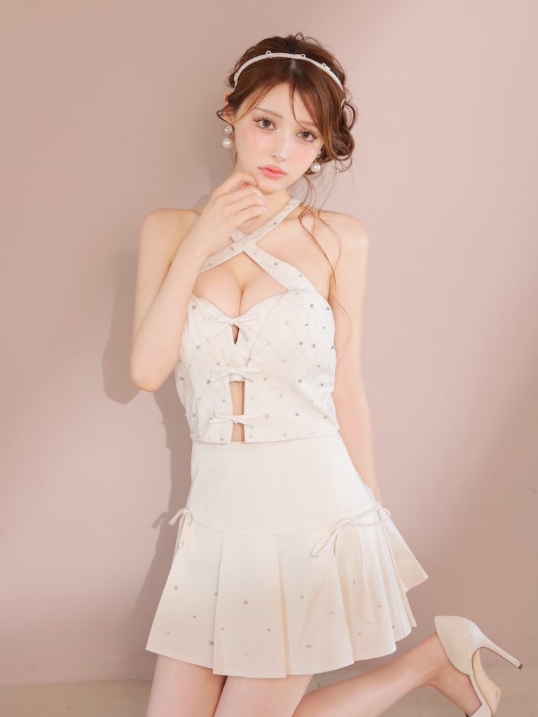 ROBE de FLEURS アイボリー ホルターネック セットアップ S