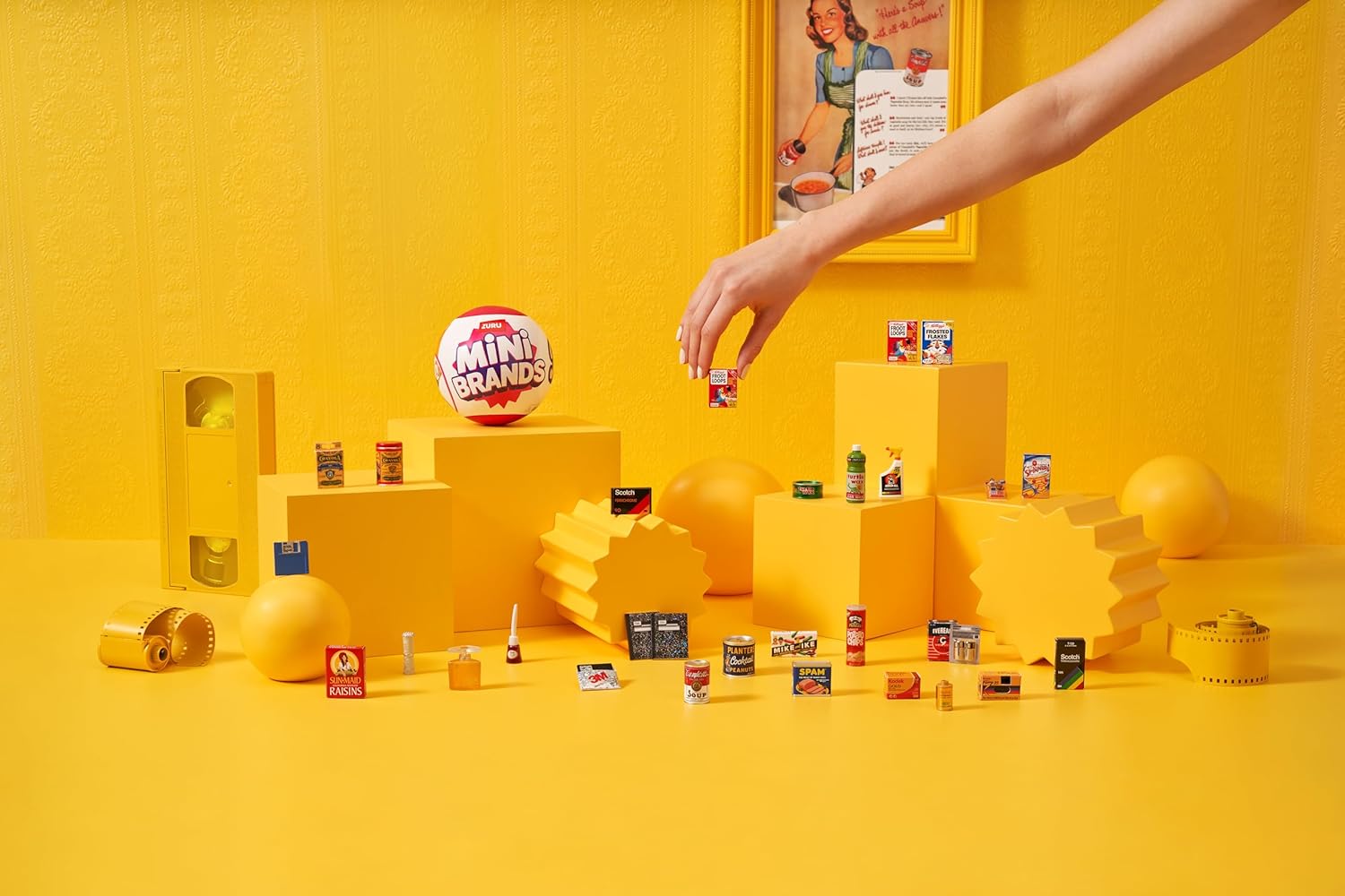 ZURU Mini Brands　レトロコレクション　（レトロ・レトロ）　米国の食品パッケージ　※1カプセルの中に5個のミニチュア入り |  | 10