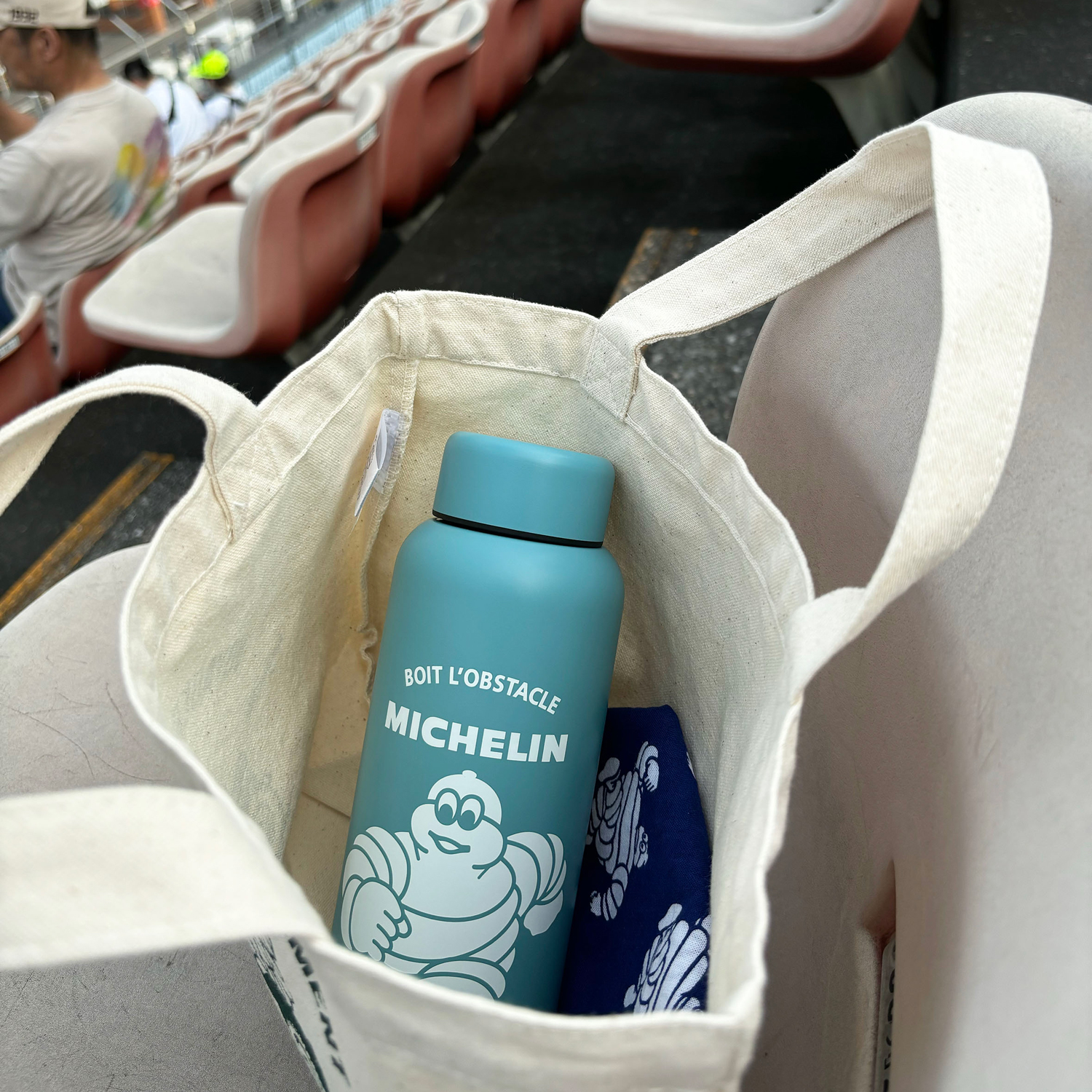 ミシュラン　ステンレスボトル　500ml　（ランニングビブ）　真空断熱二重構造 ■ アメリカン雑貨 アメリカ雑貨 |  | 10