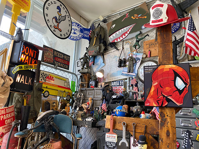 スパイダーマン　ポップアートフレーム　（WITH GREAT POWER/横顔）　■ アメリカン雑貨 アメリカ雑貨 |  | 03