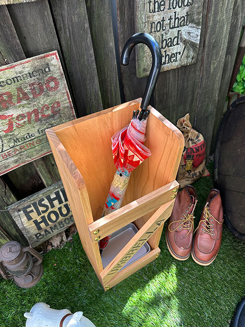 かさ立て（小） アルミ受皿付き うす茶  ■ アメリカン雑貨 アメリカ雑貨 |  | 01