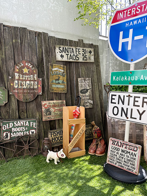 かさ立て（小） アルミ受皿付き うす茶  ■ アメリカン雑貨 アメリカ雑貨 |  | 05