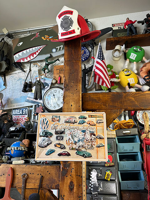 世界の名車＆クラシックカー　3Dメタルサイン　（クラシックビートル・コレクション）　■　アメリカン雑貨　アメリカ雑貨 |  | 06