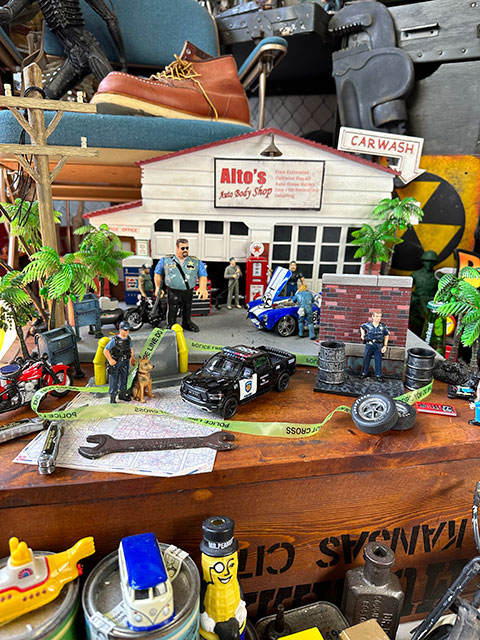 2019年ダッジ　ラム1500ピックアップ　ポリスカー　ダイキャストミニカー　1/46スケール ■ アメリカン雑貨 アメリカ雑貨 |  | 07