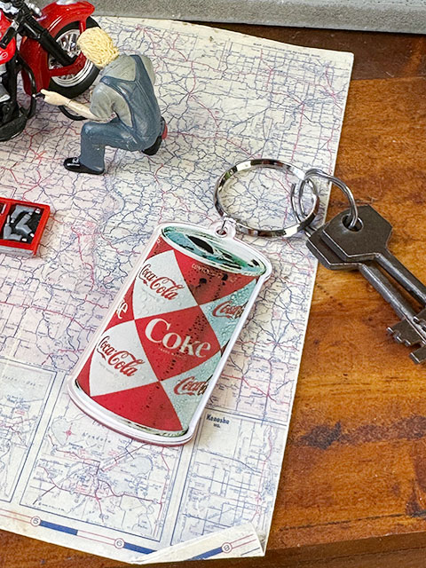 正規店 コカ コーラ アクリルキーホルダー ダイヤモンド缶  アメリカン雑貨 アメリカ雑貨
