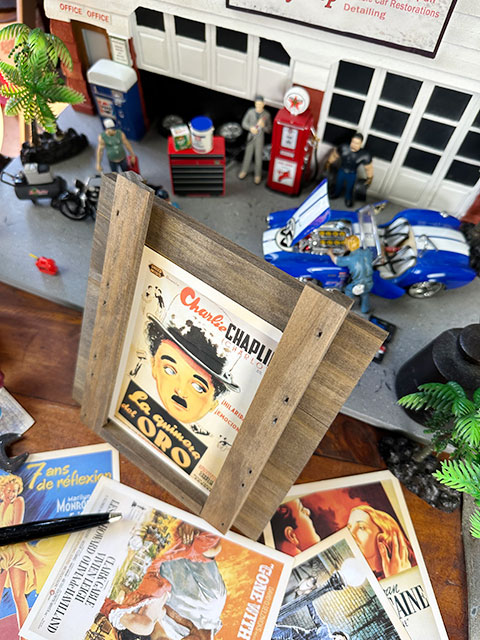 ★稀少な絶盤品★ 木箱職人さんが作ったポストカード用ウッドフレーム　（縦タイプ） 爆買 |  | 01