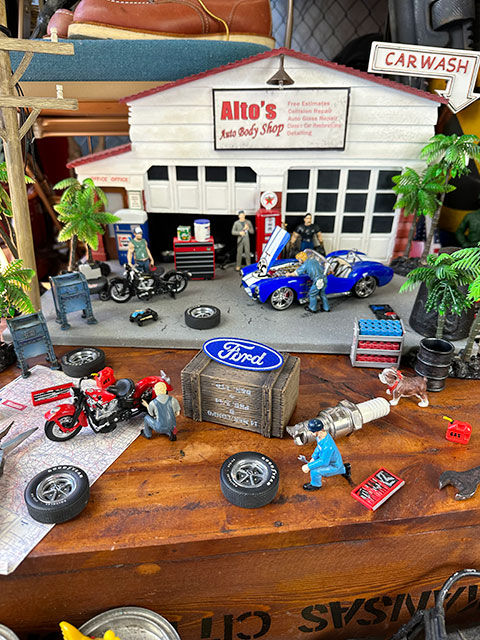 カンパニーロゴワッペン　ミニサイズ　（フォード）　■　アメリカン雑貨　アメリカ雑貨 爆買 |  | 01