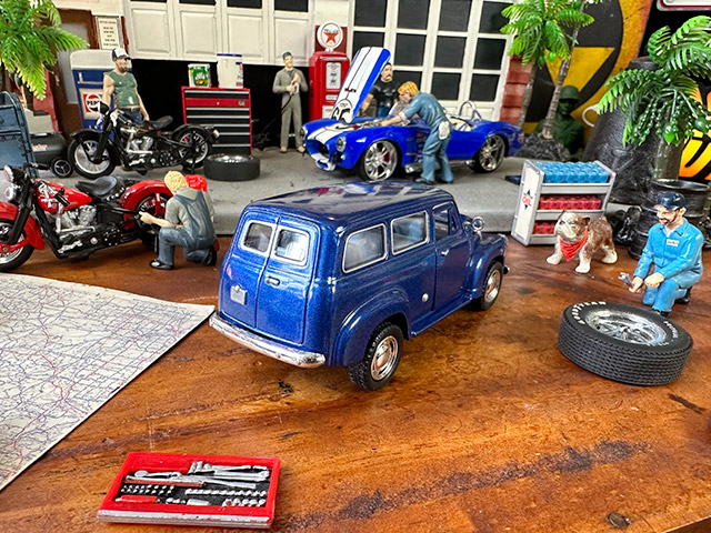 1950年シボレー サバーバン ダイキャストミニカー 1/36スケール