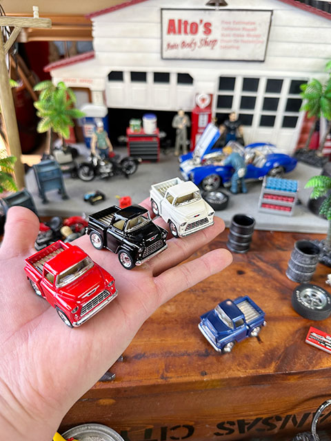 ファニーピックアップ　ダイキャストミニカー　（4台セット）　1955年シボレー5100　ステップサイド　■ アメリカン雑貨 アメリカ雑貨 |  | 07