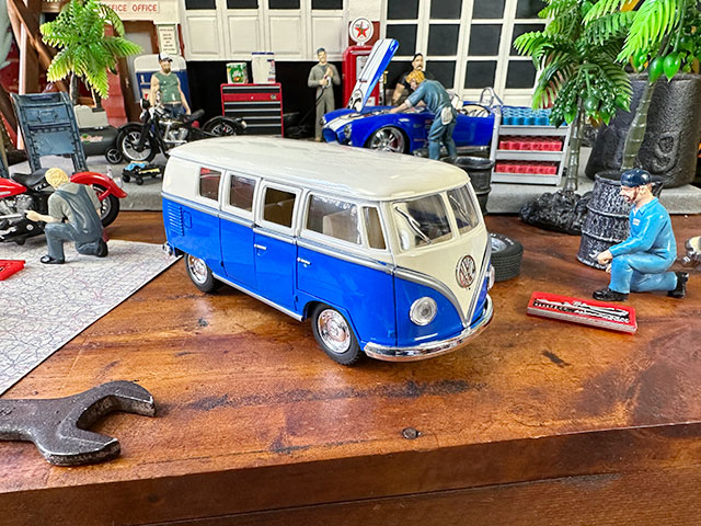 1962年フォルクス・ワーゲン ワーゲンバス ミニカー 1/32スケール