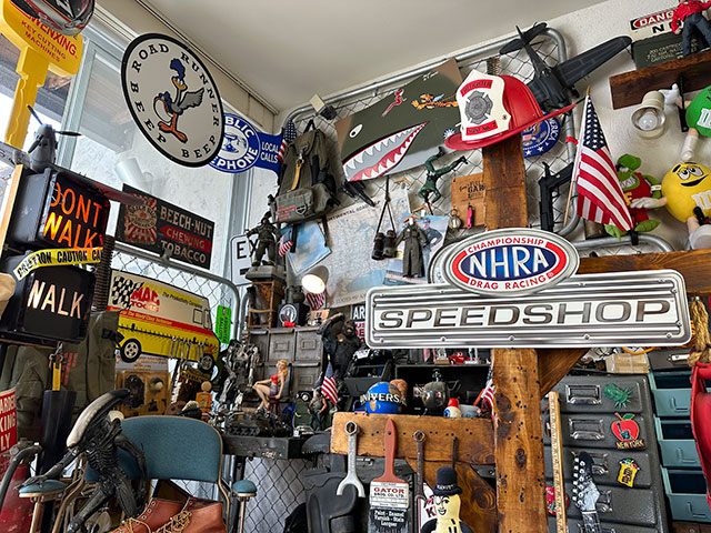 NHRA　エンボスティンサイン　（スピードショップ）　■　アメリカン雑貨　アメリカ雑貨 |  | 04