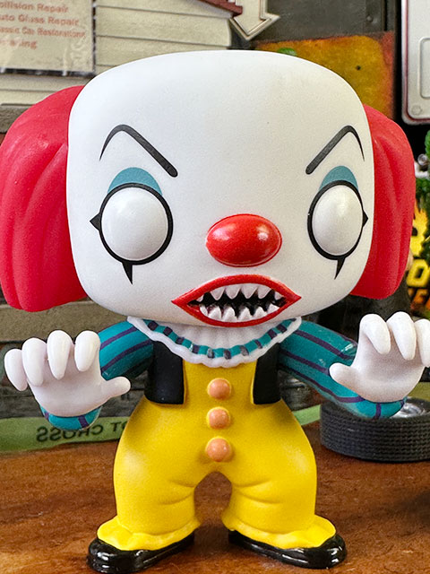 ファンコポップ テレビドラマ版「IT」ペニーワイズ フィギュア FUNKO