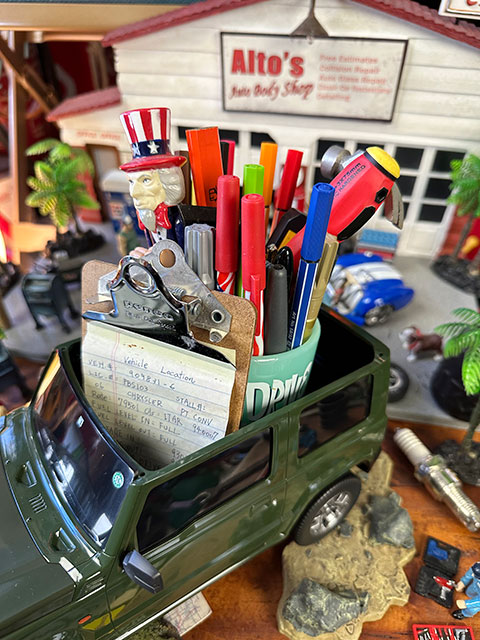 スズキ　軽ジムニー　ウェットティッシュケース　（ジャングルグリーン）　軽自動車　スズキ公認ライセンス商品 |  | 09