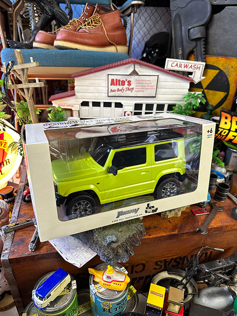 スズキ　軽ジムニー　ウェットティッシュケース　（キネティックイエロー）　軽自動車　スズキ公認ライセンス商品 |  | 07