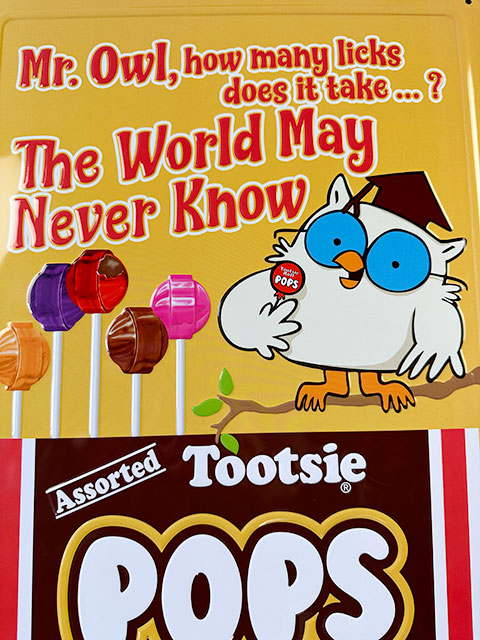 トッツィロール　エンボスティンサイン　（The World May Never Know）　■ アメリカン雑貨 アメリカ雑貨 |  | 01