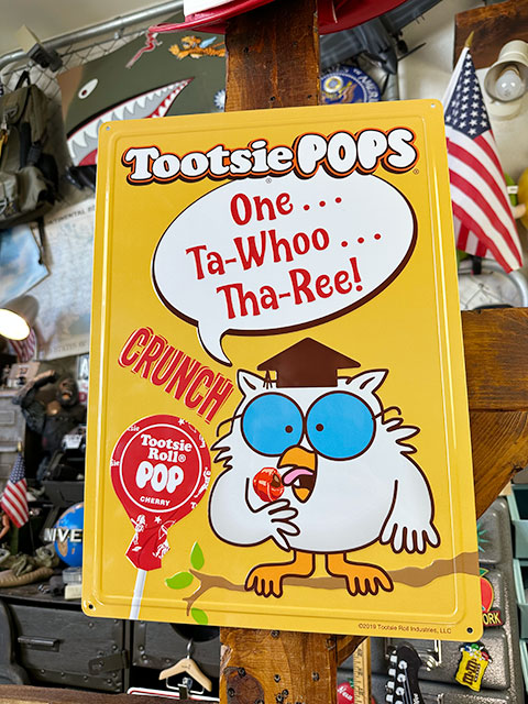 Yahoo! Yahoo!ショッピング(ヤフー ショッピング)トッツィロール　エンボスティンサイン　（One Ta-Whoo Tha-Ree!）　■　アメリカン雑貨　アメリカ雑貨