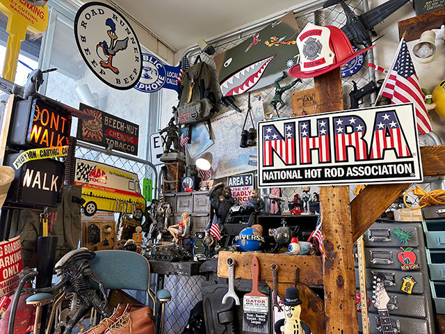 NHRA　エンボスティンサイン　（アメリカンフラッグ）　■　アメリカン雑貨　アメリカ雑貨 |  | 04