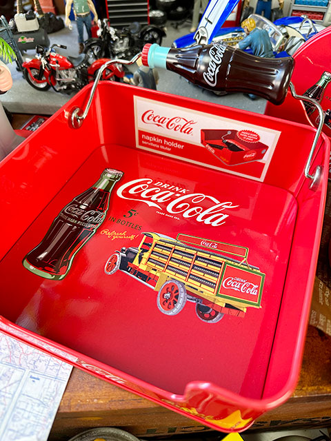 コカ・コーラ　ペーパーナプキンホルダー　（デリバリートラック）　■ アメリカン雑貨 アメリカ雑貨 | Coca Cola | 04
