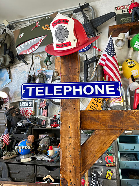 「公衆電話あります」　ミニストリートサイン　テレフォン ■ アメリカン雑貨 アメリカ雑貨 |  | 01