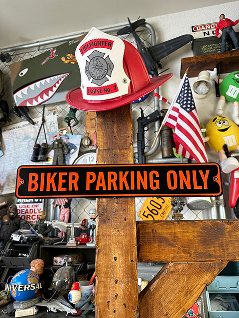 「バイカー専用駐車場」　ミニストリートサイン ■ アメリカン雑貨 アメリカ雑貨 | 