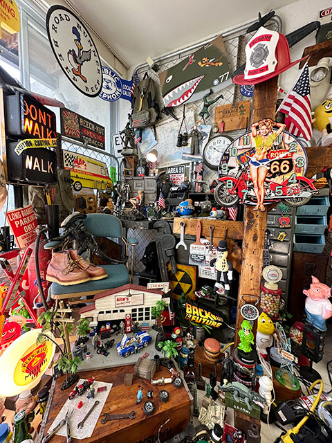 ハーレー＆ピンナップガール　ウォールクロック ■ アメリカン雑貨 アメリカ雑貨 壁掛時計 |  | 03