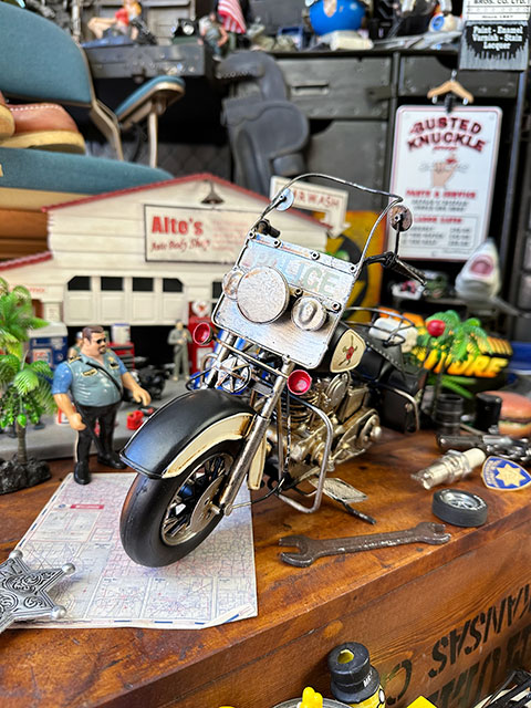 ハーレーダビッドソン バイクモデル メタル製ブリキ2台