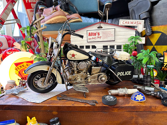 最終価格 ハーレーダビットソン ブリキ おもちゃ ブリキのおもちゃバイク ドラマ『GTO』タイアップ ハーレー