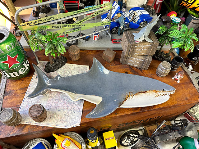 シャークディッシュ　ホオジロザメ　セラミックプレート　サメのお皿 ■ アメリカン雑貨 アメリカ雑貨 | 