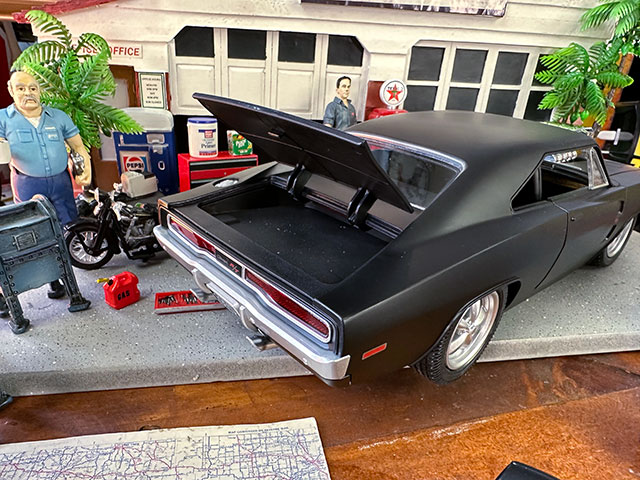 1970年ダッジ チャージャー R/T ラジコン 1/16スケール 2.4G