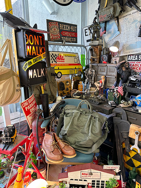 U.S.タイプヘルメットバッグ　AIR　FORCE　ストラップ付き　（セージ）　■　アメリカン雑貨　アメリカ雑貨 |  | 12