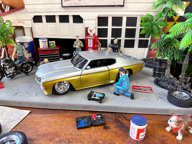 Jada 1970年 シボレー シェベルSS ダイキャストミニカー 1/24スケール （シルバー＆ゴールド） □ アメリカン雑貨 アメリカ雑貨 :  310122 : アメリカン雑貨専門店キャンディタワー - 通販 - Yahoo!ショッピング