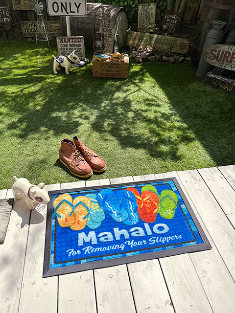 ハワイアン　ラバーマット　（ビーチサンダル）　■　アメリカン雑貨　アメリカ雑貨　玄関マット　屋外マット |  | 05