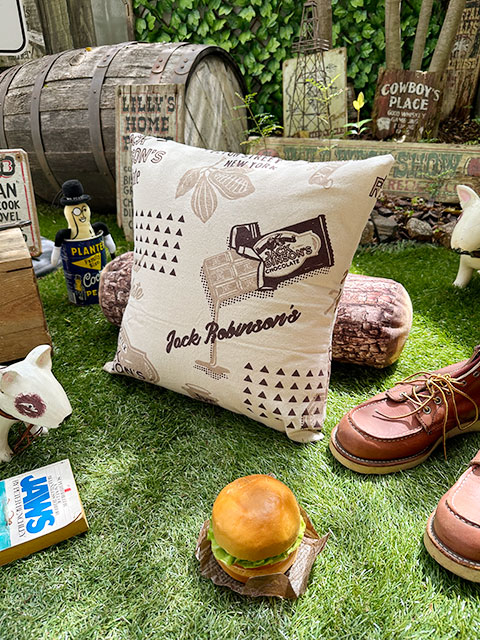 アメリカンフードラベル　クッション　（チョコレート）　■ アメリカン雑貨 アメリカ雑貨 | 