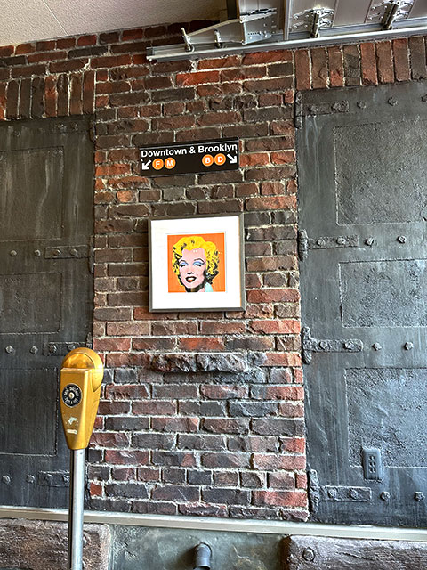 アンディ・ウォーホル　アートフレーム　（Shot Orange Marilyn,1964）　木製額付き　絵画ポスター　アンディ　ウォーホール |  | 08